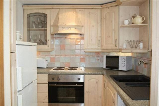 Robertsbridge Retreat At Cornhill Self Catering Apartments Room photo